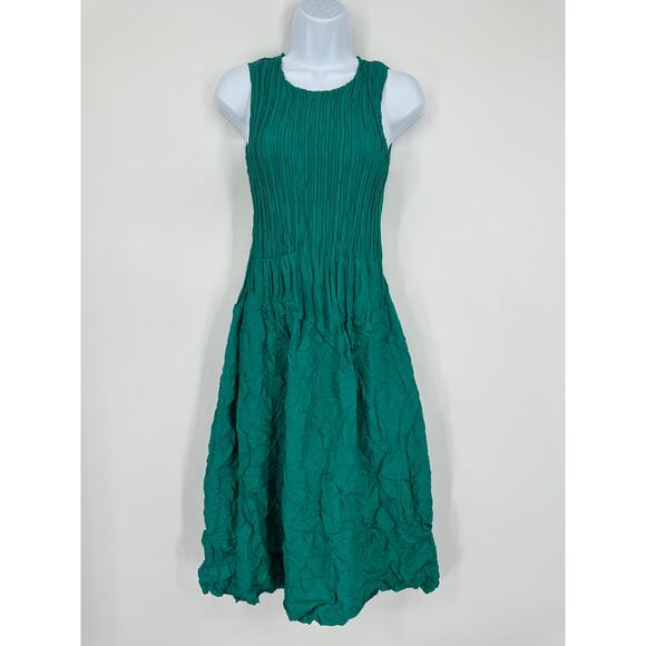 Alquema Smash Pocket Midi Dress Satin Crinkle Crew Neck Sleeveless, Green - Picture 1 of 11